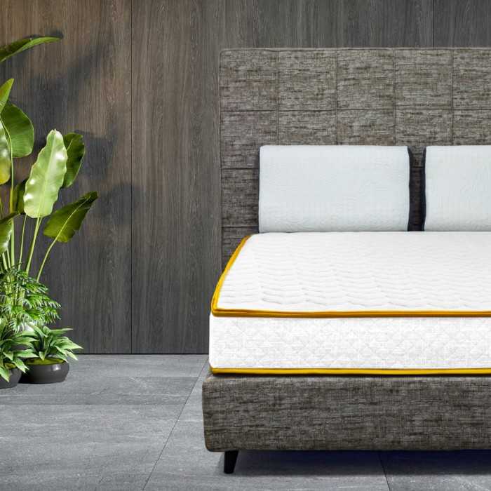 Materasso a molle insacchettate e memory