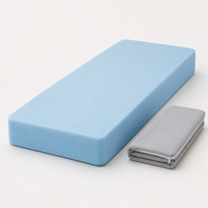 Sagomato su misura
88x208 cm
Altezza 15 cm
Interno in poliuretano D30
Federa anallergica sfoderabile
